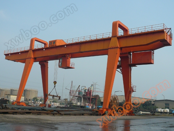 Box type universal gantry crane
